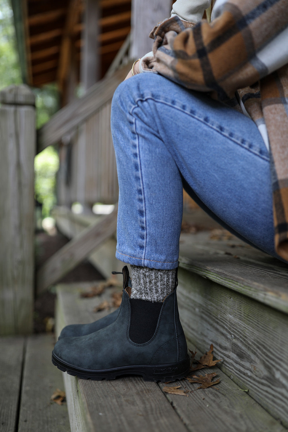 Women's Classics #587 - Image 12